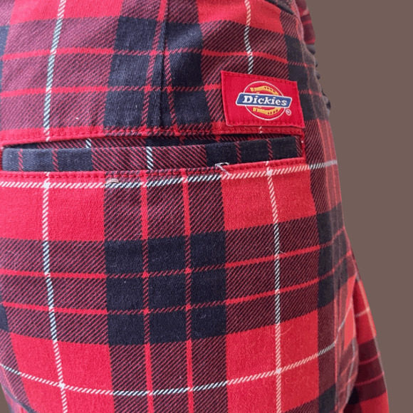 Dickies Plaid Mini Skirt | Red/Navy | Size 13 | Vintage Y2K - Picture 2 of 4